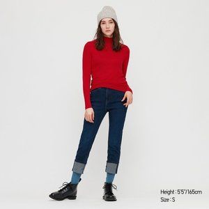 Uniqlo Ribbed Mock Neck Long Sleeve T